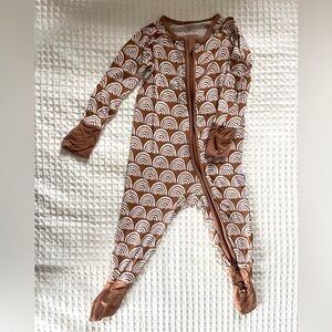Little Sleepies Zippy in Rust Rainbow (3-6M)